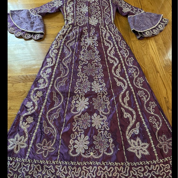 3 piece Gorgeous Palestinian thobe size S/ M . - Picture 4 of 8